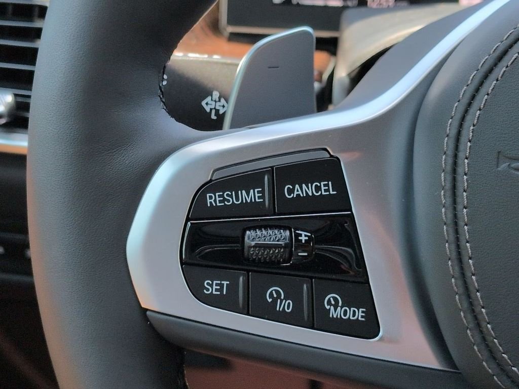 New 2026 Mineral White Metallic BMW xDrive50e image 26