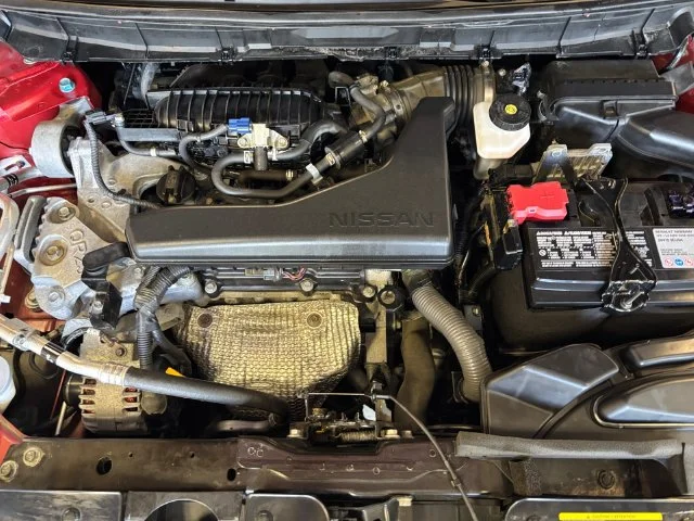 Used 2020 Red Nissan SV image 28