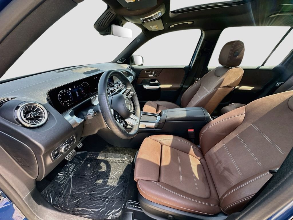 Used 2026 Blue Mercedes-AMG GLB 35 AMG® image 22