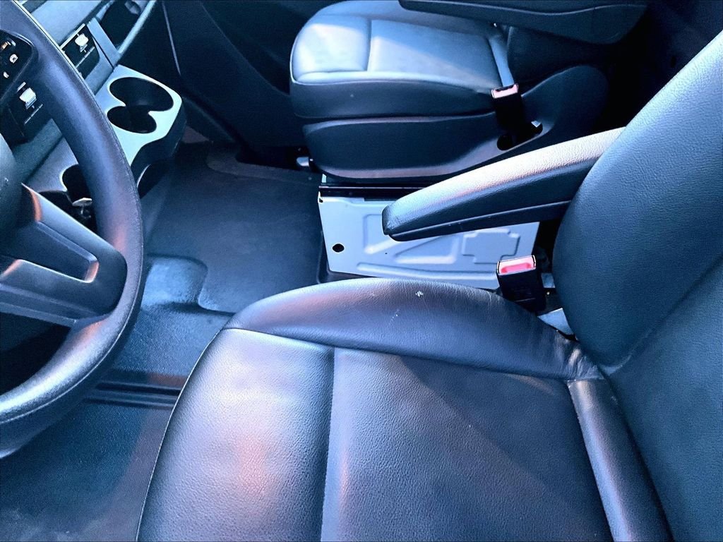 Used 2024 White Mercedes-Benz Crew 170 WB image 20