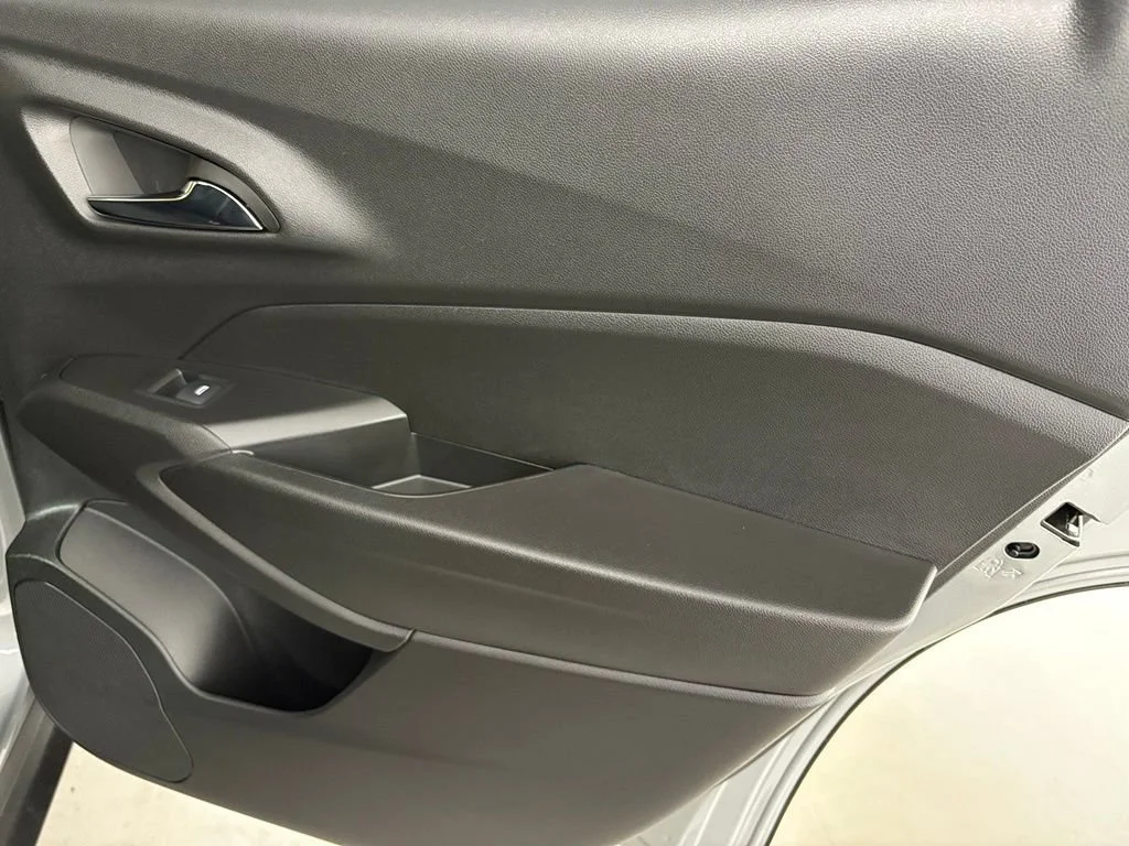 New 2026 Sterling Gray Metallic Chevrolet 2RS image 41