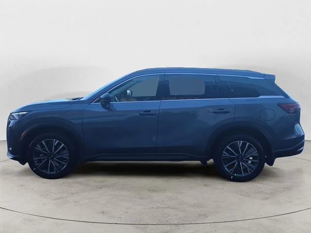 New 2027 MOONBOW BLUE INFINITI Luxe AWD image 8