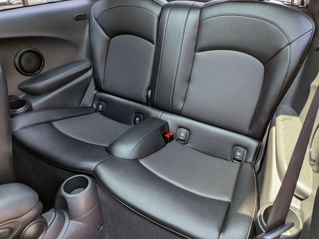 Used 2018 Black MINI Base image 24