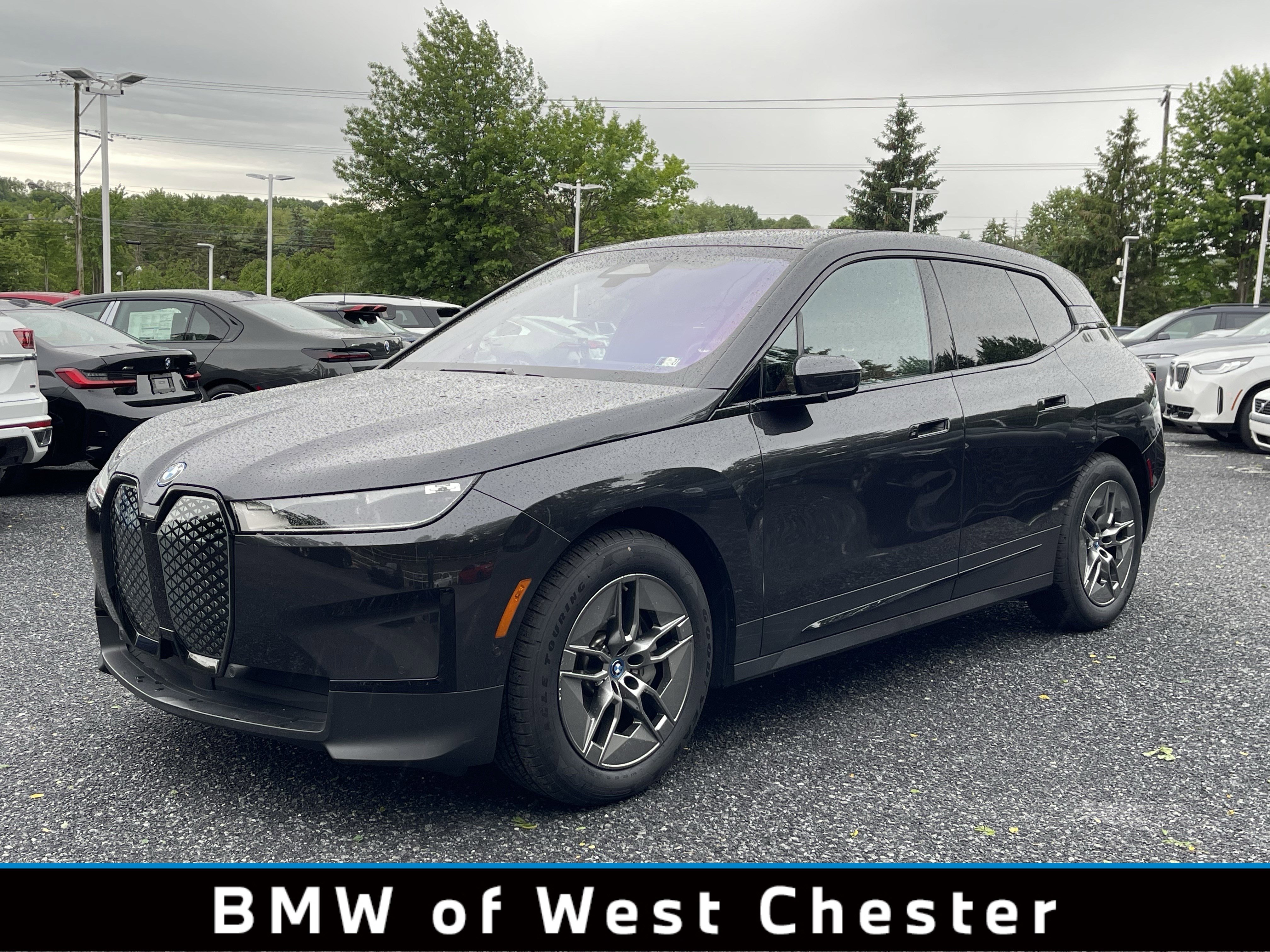 2022 BMW iX xDrive50's photo