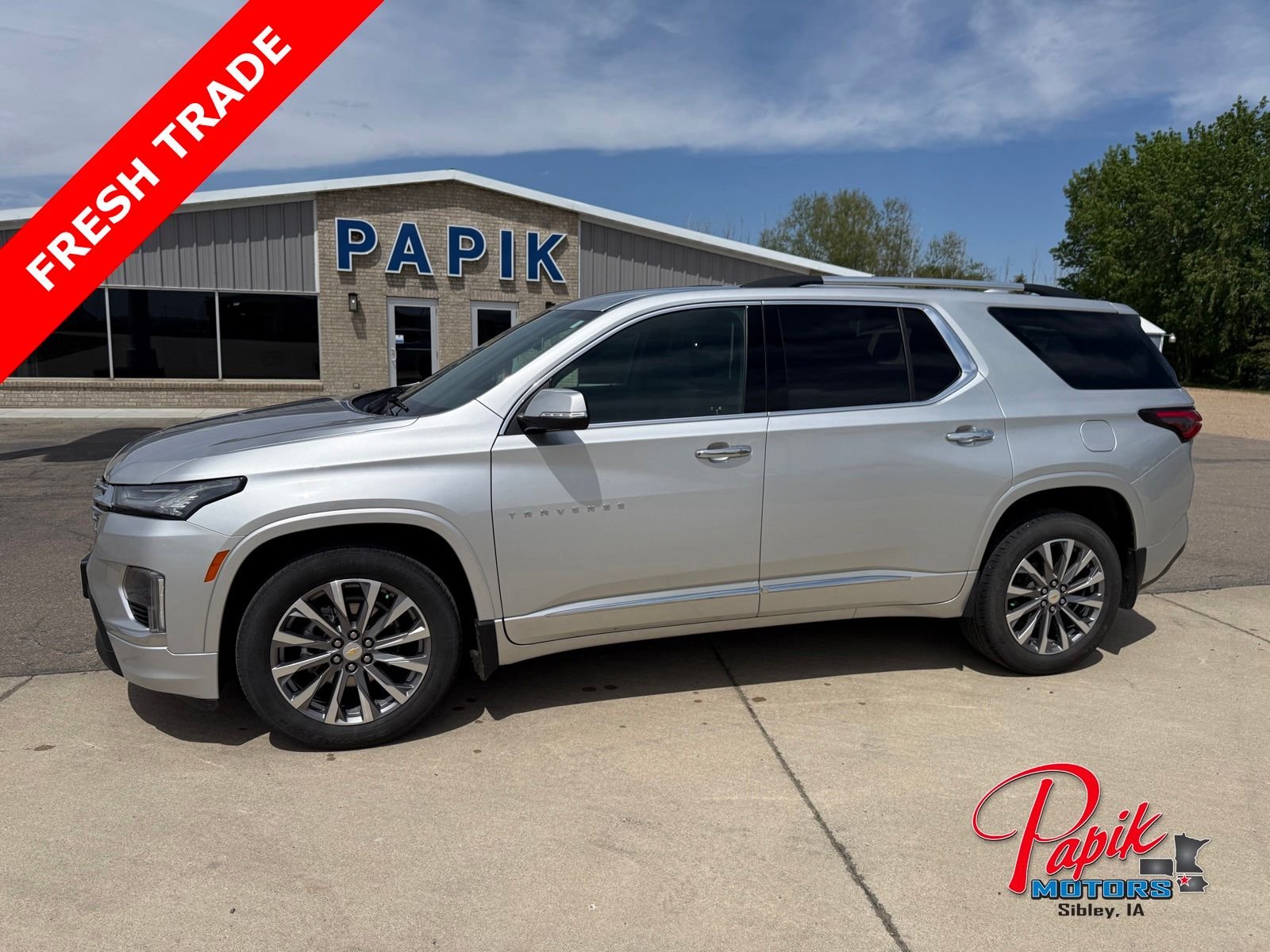 2022 Chevrolet Traverse AWD Premier's photo