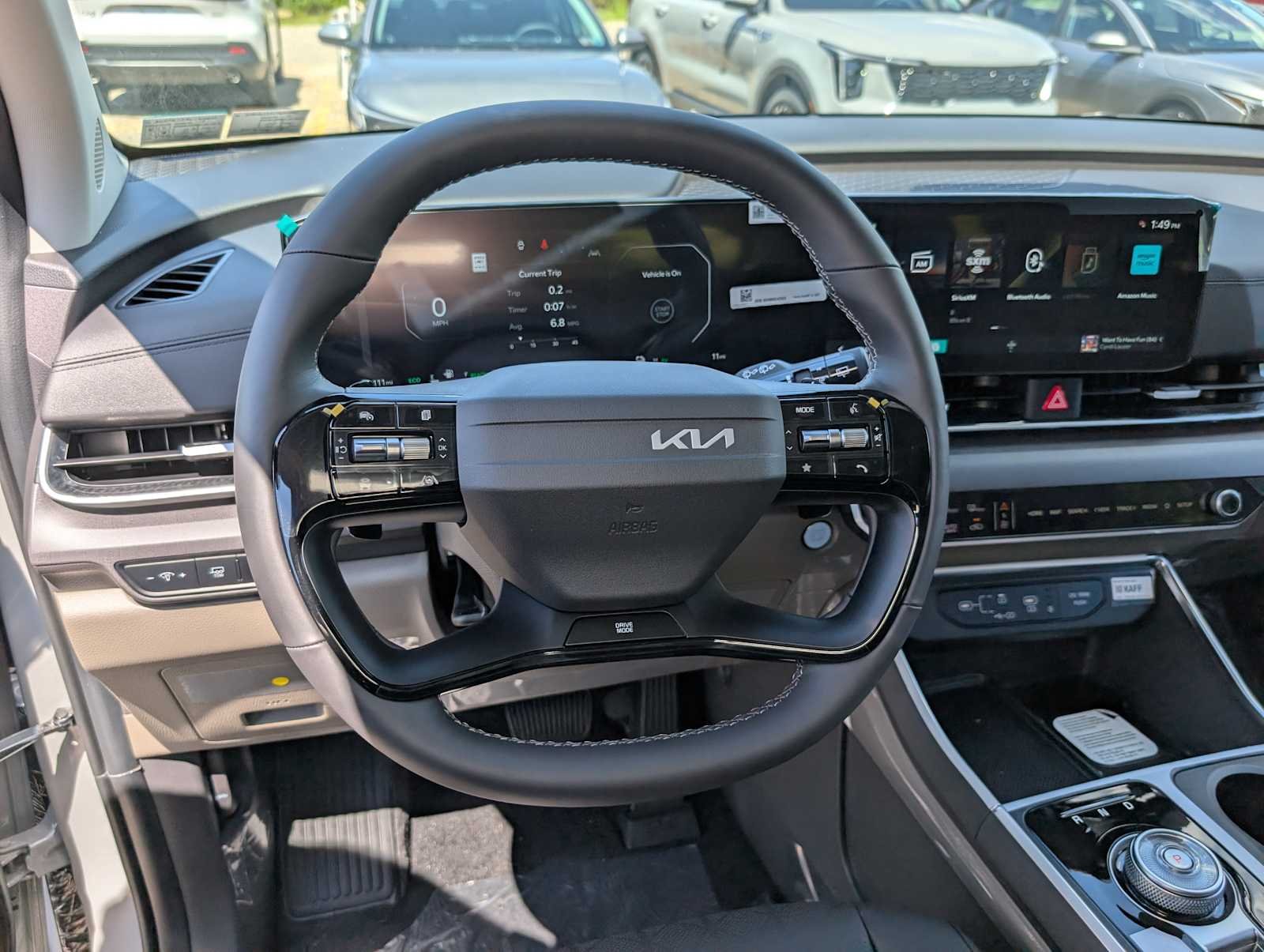 New 2027 Ceramic Silver Kia SX image 32