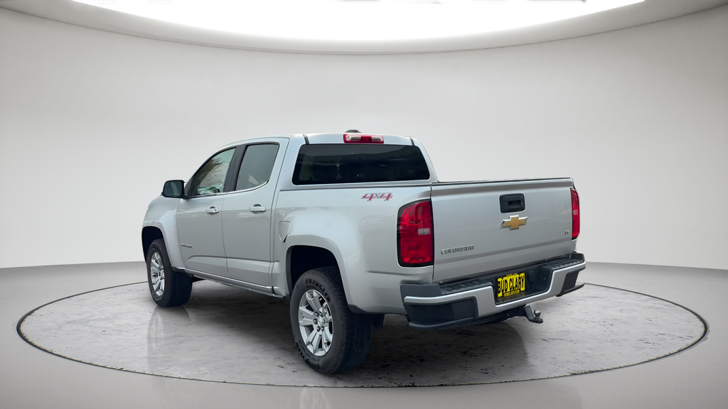 Used 2015 Silver Chevrolet LT image 9