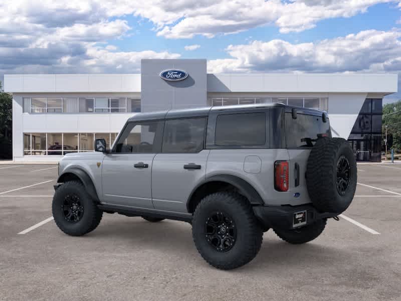 New 2026 Avalanche Gray Ford Badlands image 4