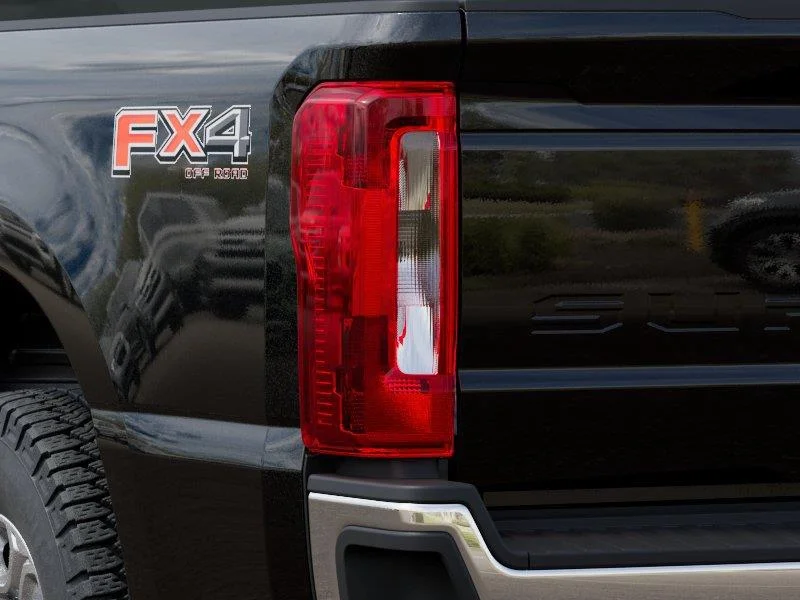 New 2027 Agate Black Metallic FORD F-350® XLT image 21