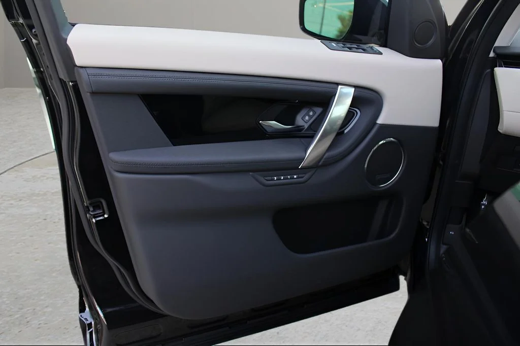 2025 Land Rover Discovery Sport S - Photo 10
