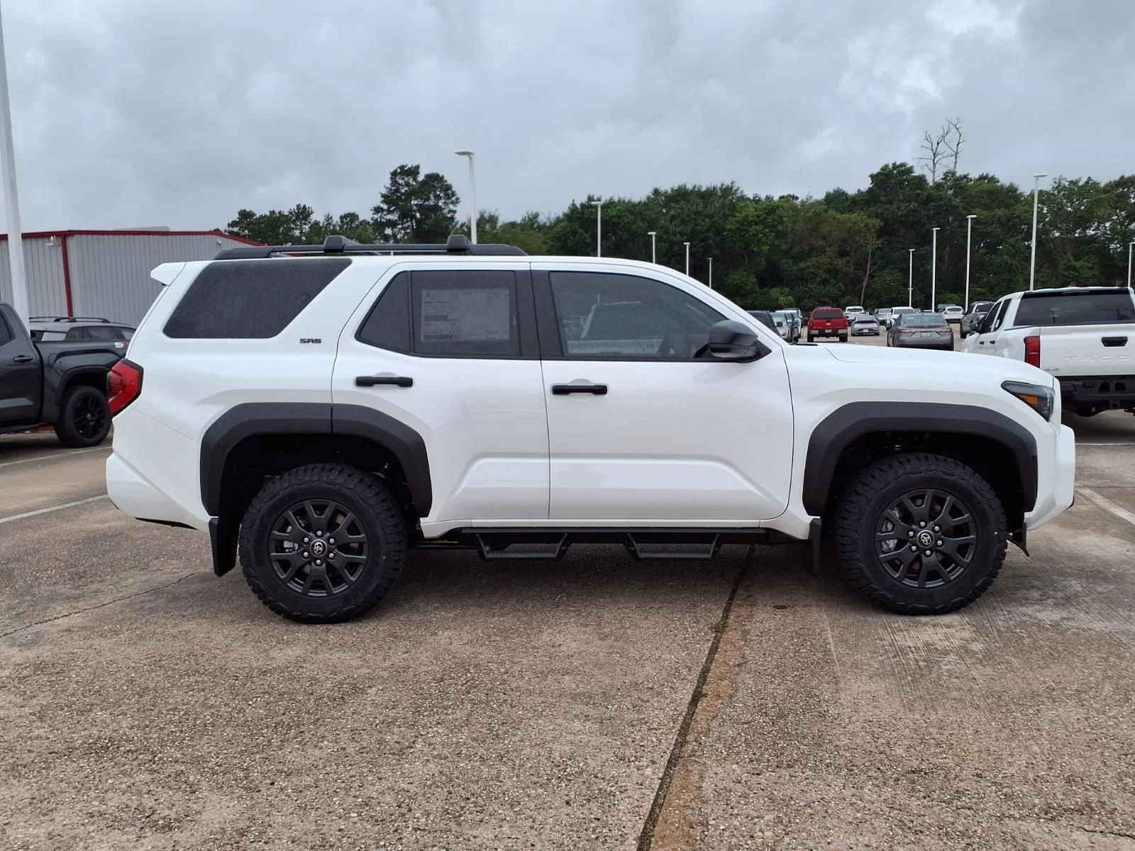 New 2026 White Toyota SR5 image 5