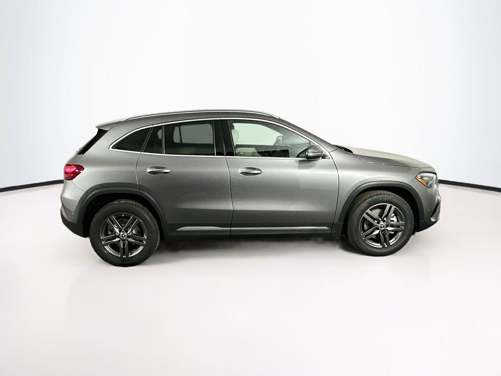 New 2026 Mountain Grey Metallic Mercedes-Benz GLA 250 image 7