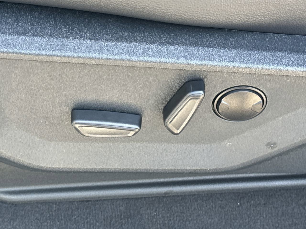 2025 Ford F-250 Super Duty Lariat - Photo 42