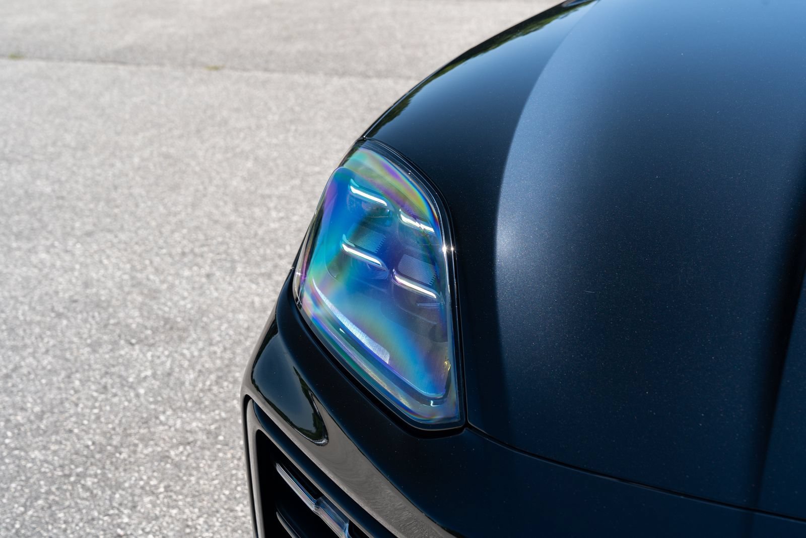 New 2026 Chromite Black Metallic Porsche Coupe image 19