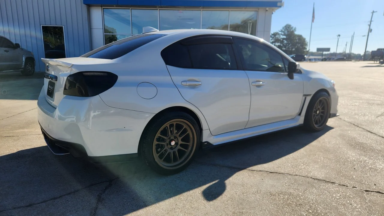 Used 2021  Subaru Premium image 5