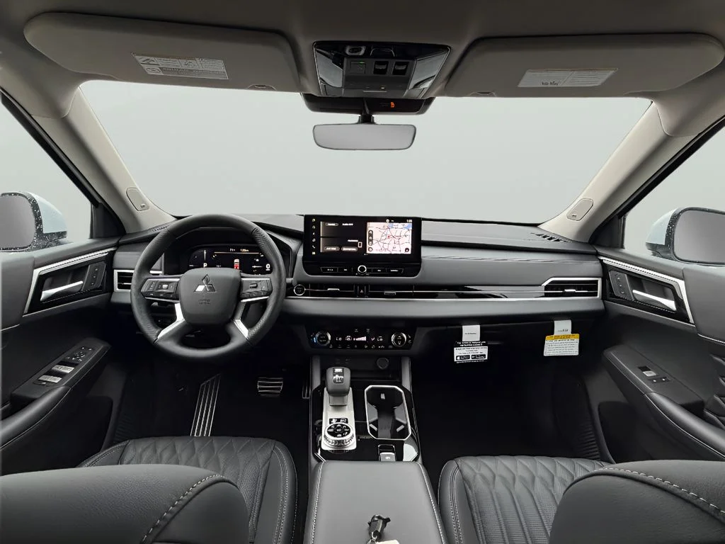 New 2026 White Mitsubishi SEL image 11