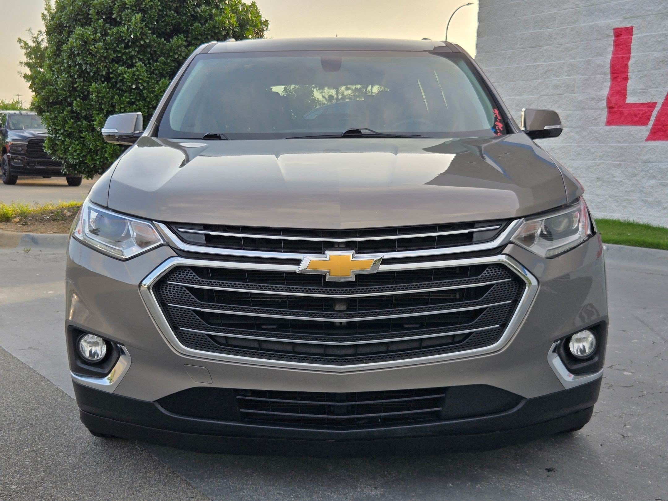 Used 2018 Chevrolet Traverse 1LT with VIN 1GNERGKW8JJ117642 for sale in Little Rock, AR