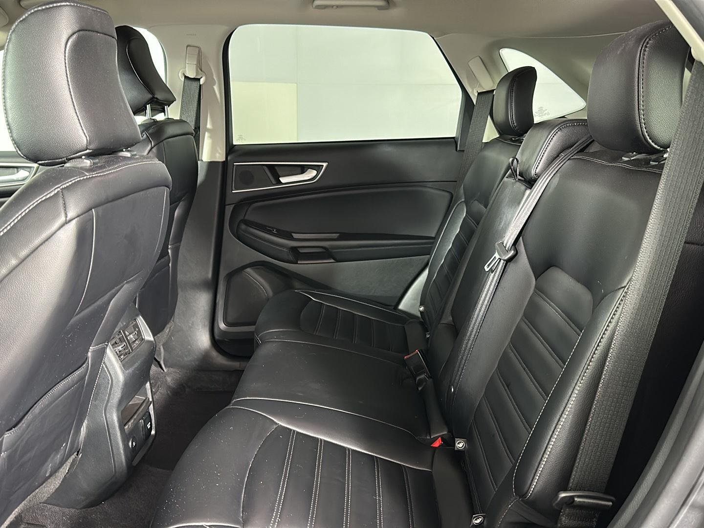 Used 2024 Carbonized Gray Ford SEL image 10