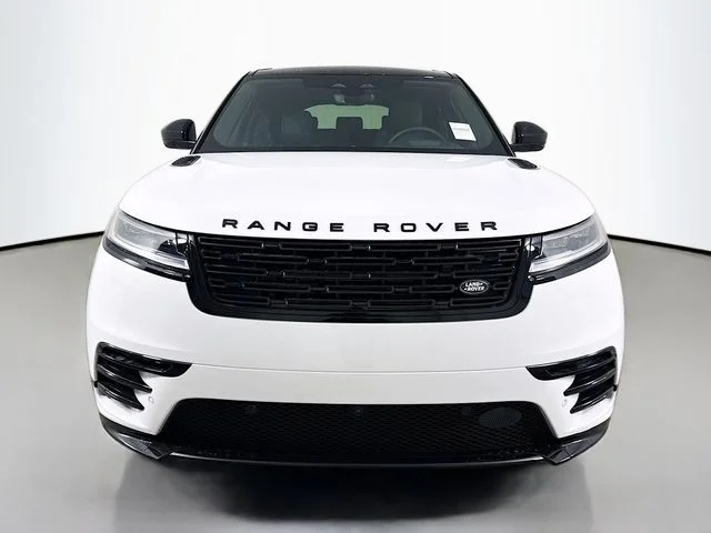 New 2026 Fuji White Land Rover P250 Base image 2