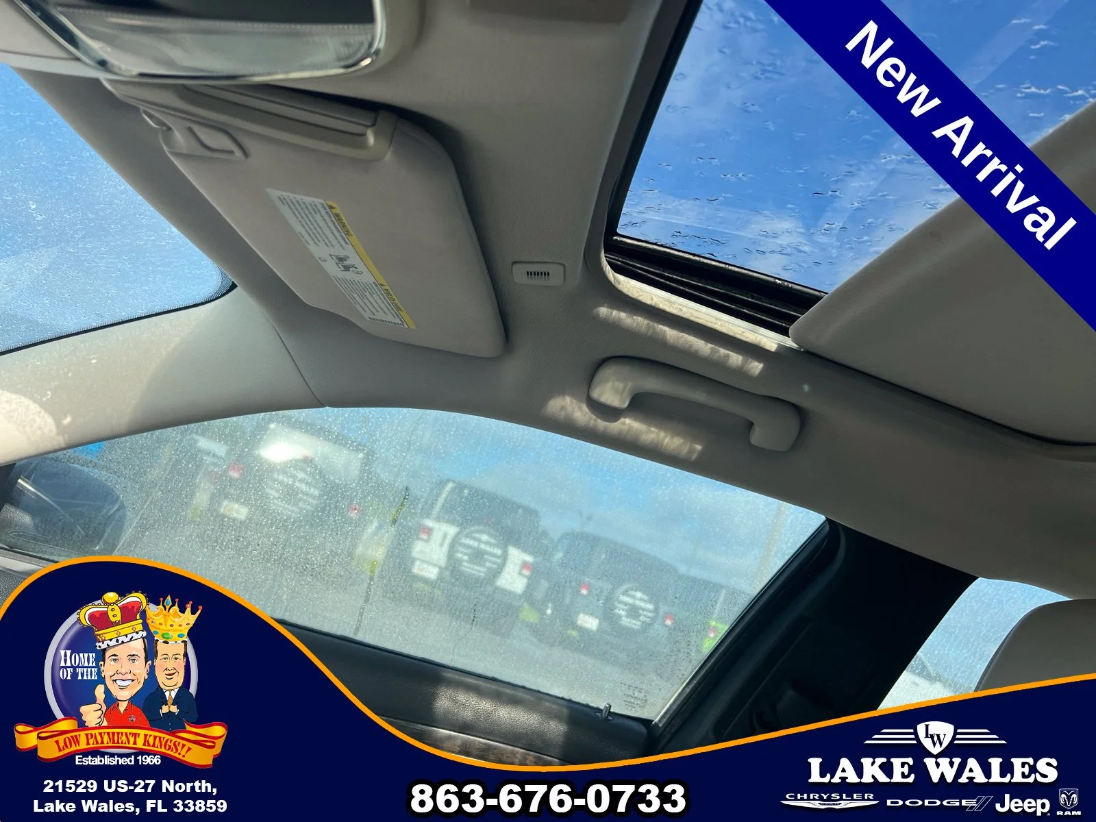 Used 2019 Black Chrysler Limited image 11