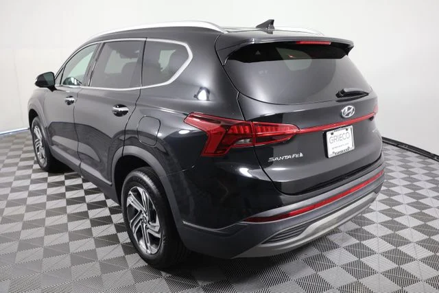 Used 2023 Black Hyundai SEL image 6