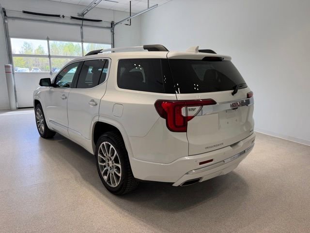 Used 2023 White Frost Tricoat GMC Denali image 4