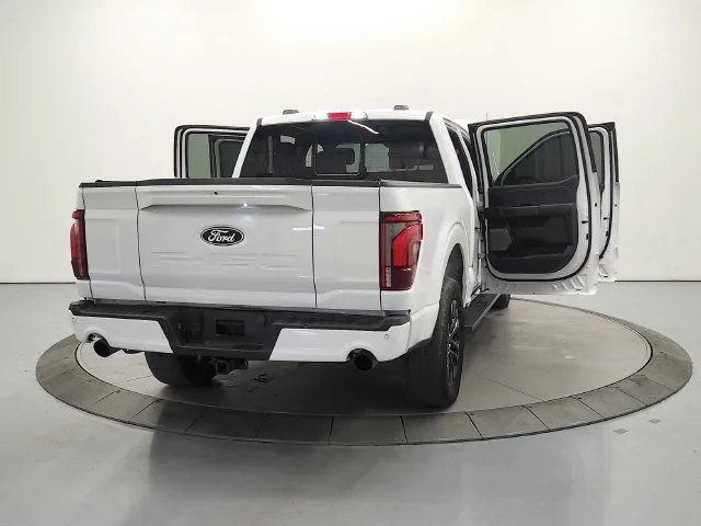 Used 2024 Oxford White Ford LARIAT image 13