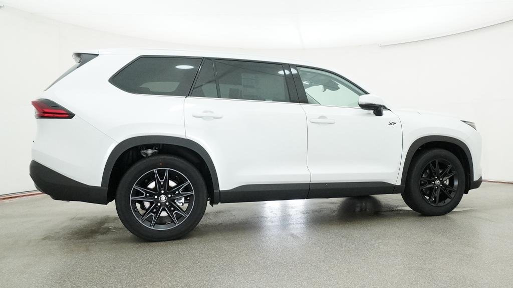 Certified Used 2026 WIND CHILL PEARL Toyota  image 45