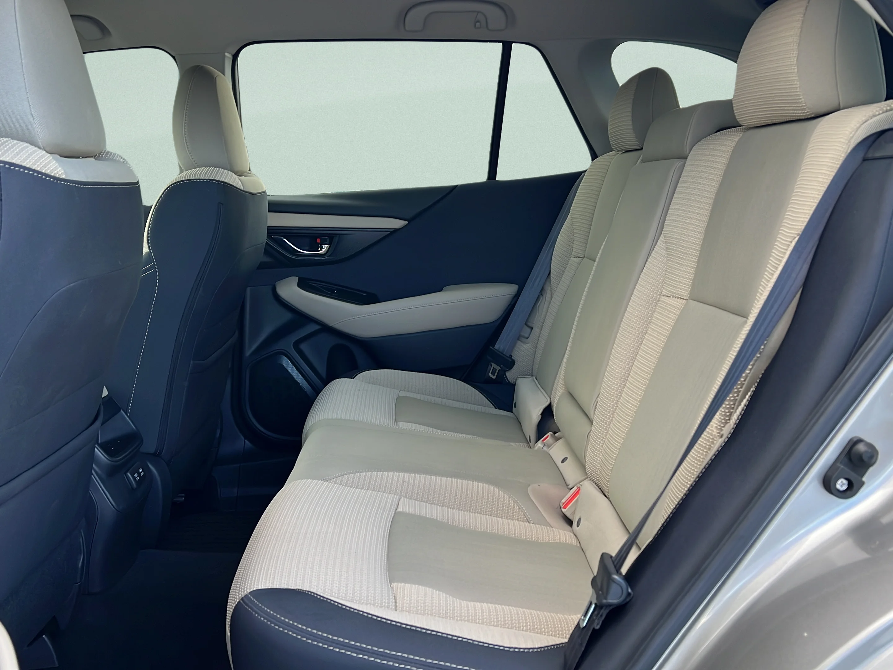 Used 2020 Tungsten Metallic Subaru Premium image 10