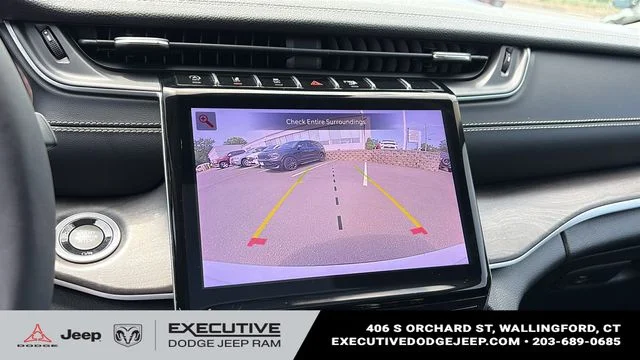 Used 2023 White Jeep Limited image 19