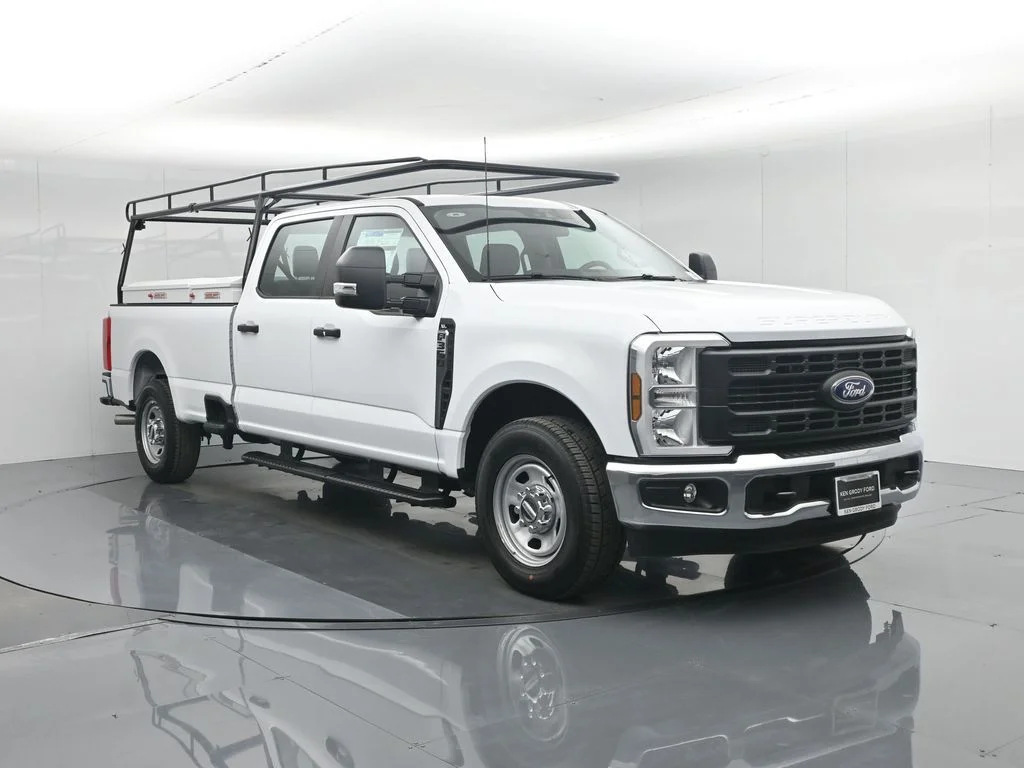 2026 Ford F-350 XL Crew Cab 8' Box SRW's photo