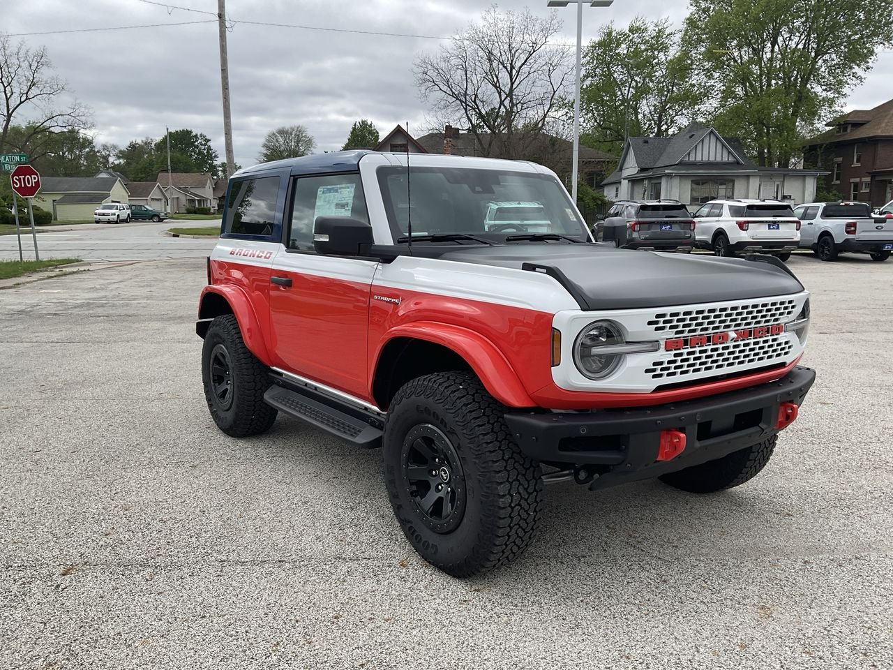 2025 Ford Bronco Stroppe 4x4's photo