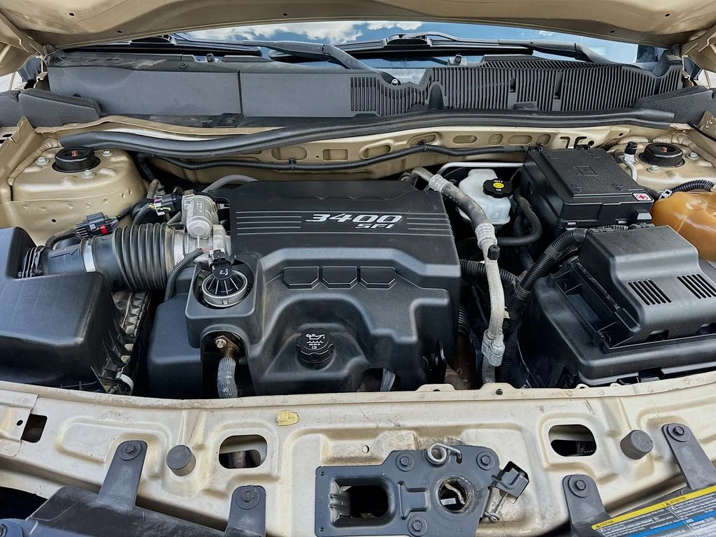 Used 2008 Beige Chevrolet LT image 37