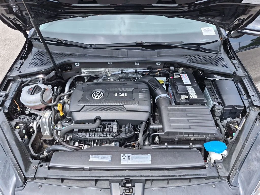 Used 2016 Black Volkswagen S image 16