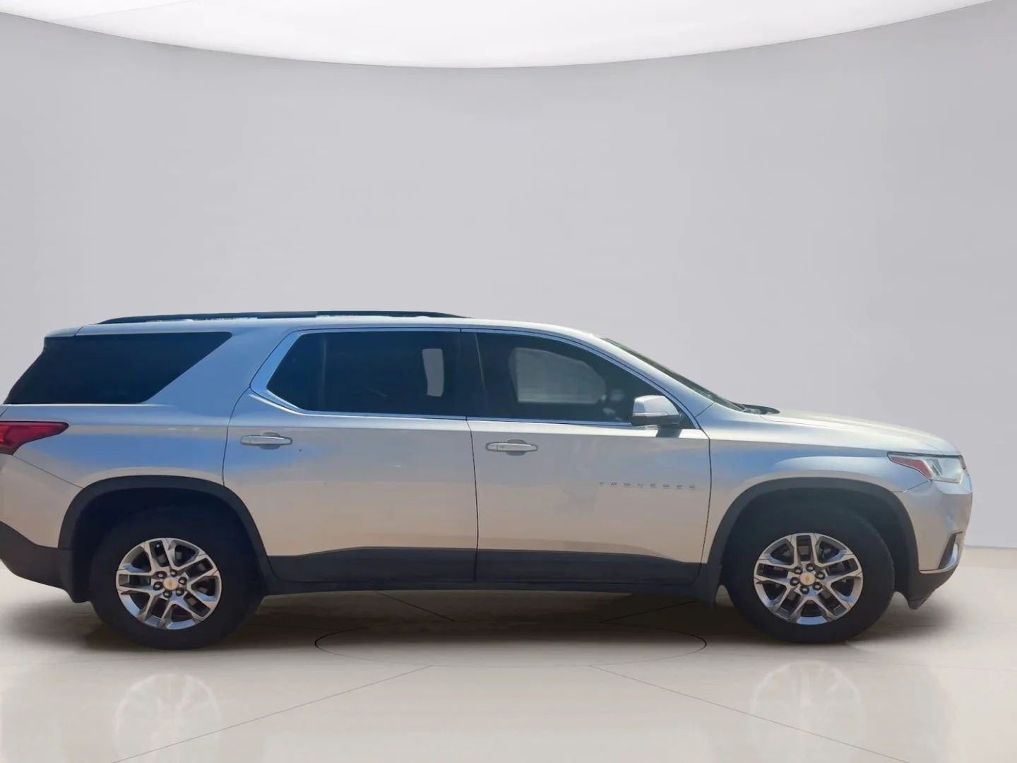 Used 2019 Silver Chevrolet LT image 6