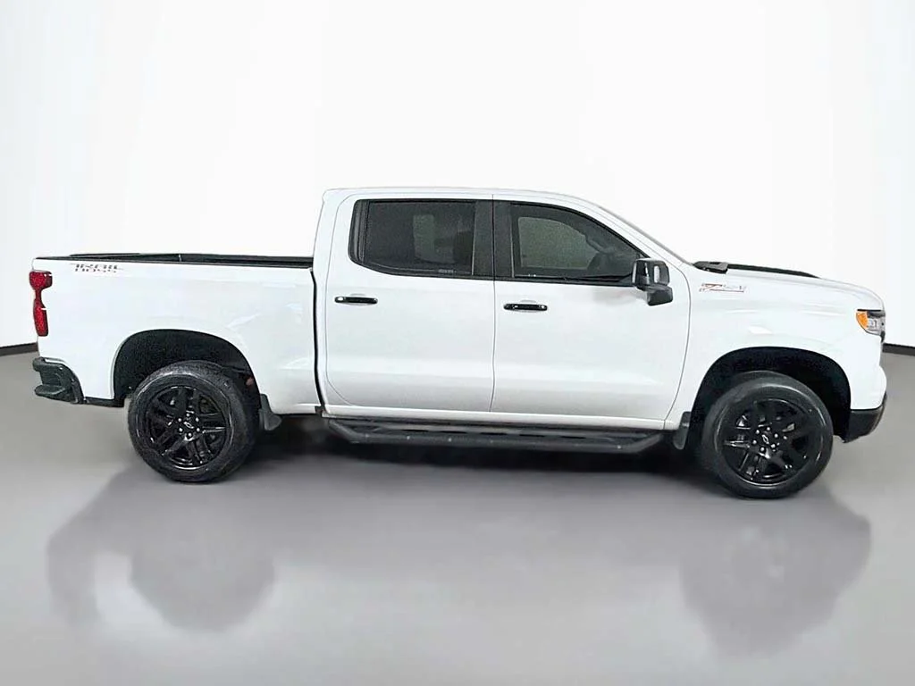 Used 2023 White Chevrolet LT Trail Boss image 16