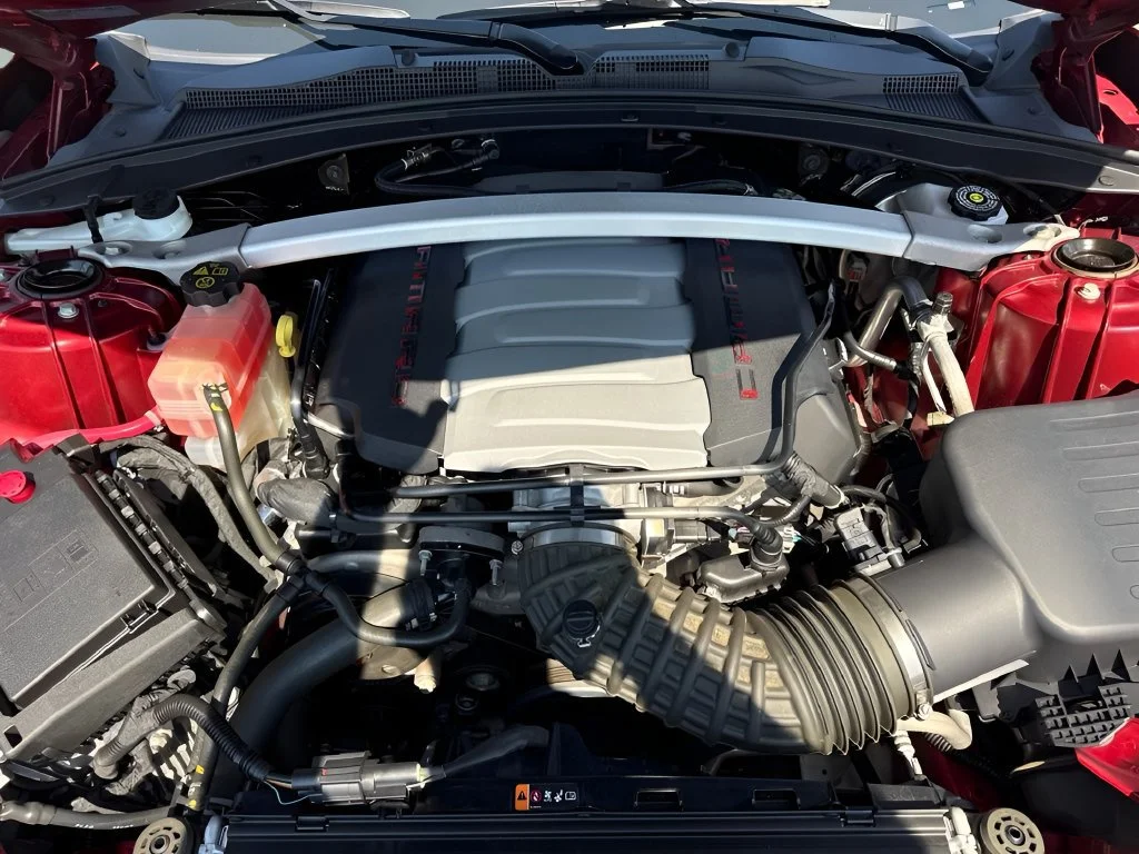 Used 2023 RADIANT RED TINTCOAT Chevrolet LT1 image 32