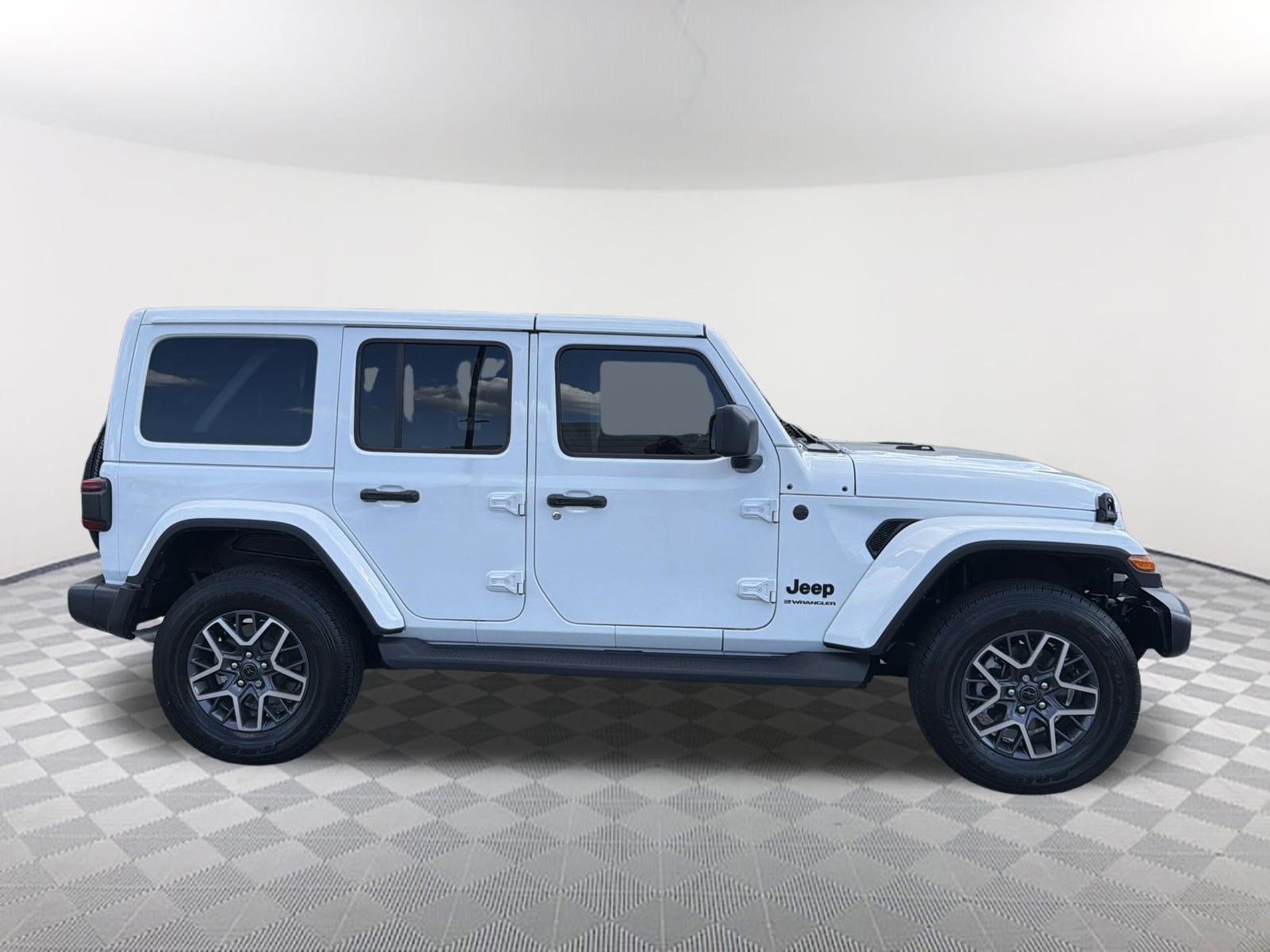 Used 2025 Bright White Clearcoat Jeep Sahara image 17