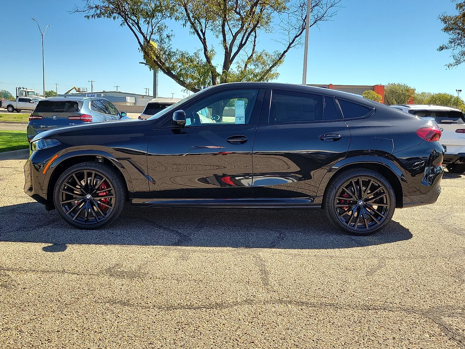 New 2027 Black Sapphire BMW xDrive40i All-Wheel Drive Sports Activity image 2