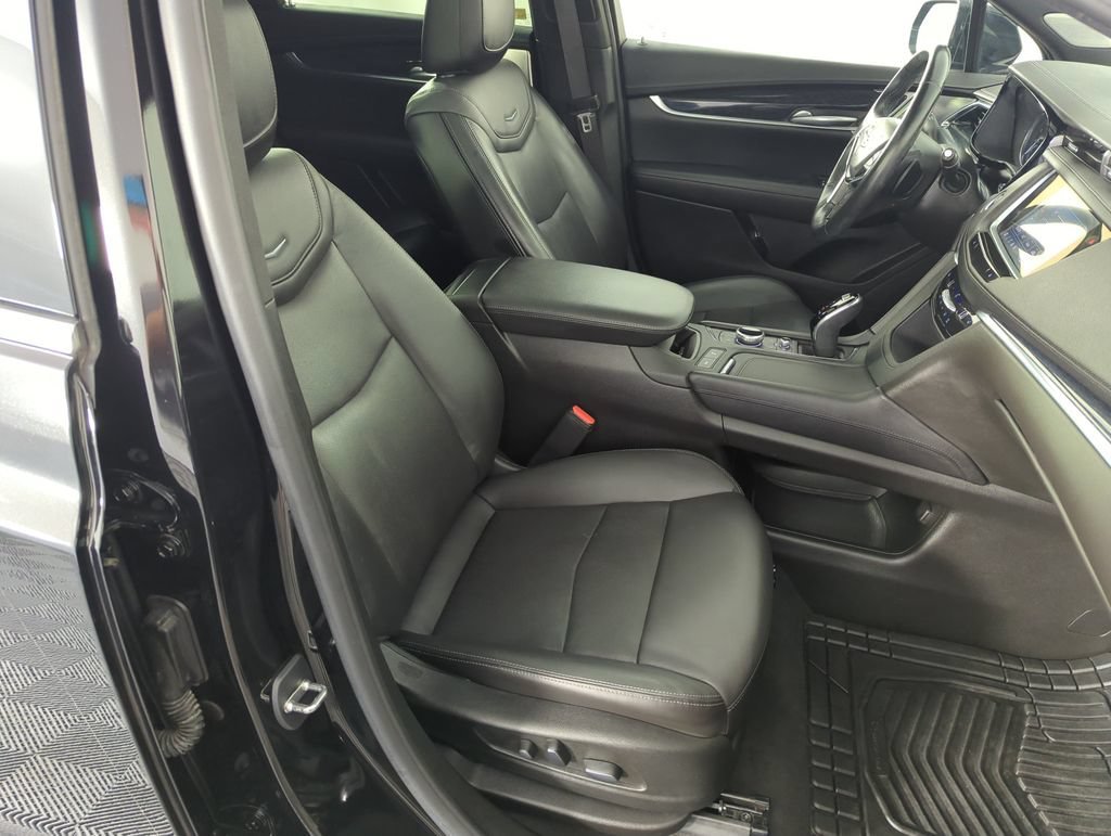 Used 2023 Stellar Black Metallic Cadillac Premium Luxury image 36