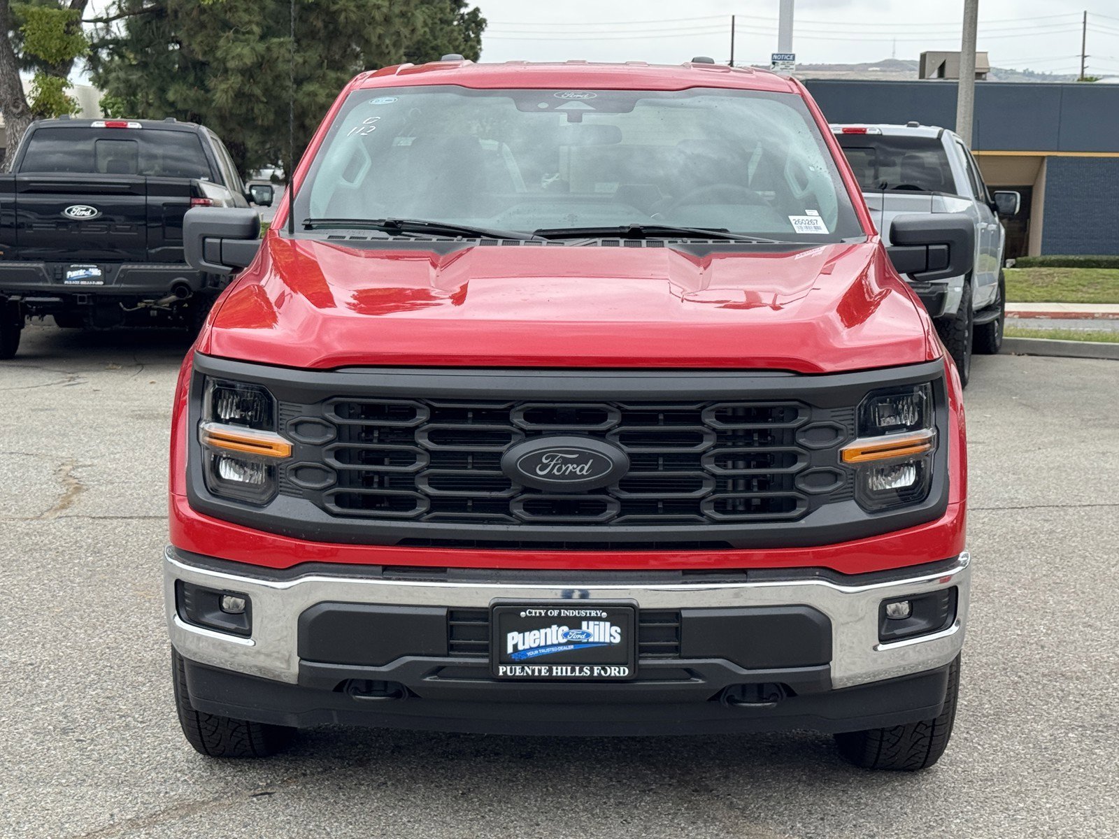 New 2026 Agate Black Metallic Ford XL image 2
