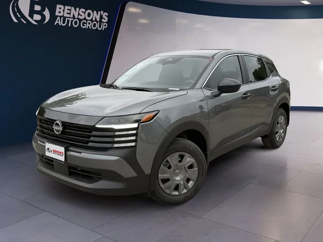 New 2026 Nissan Kicks S