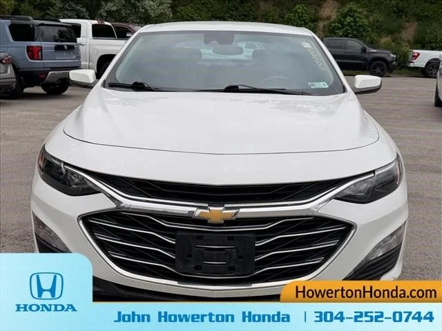 Used 2023  Chevrolet LT image 16