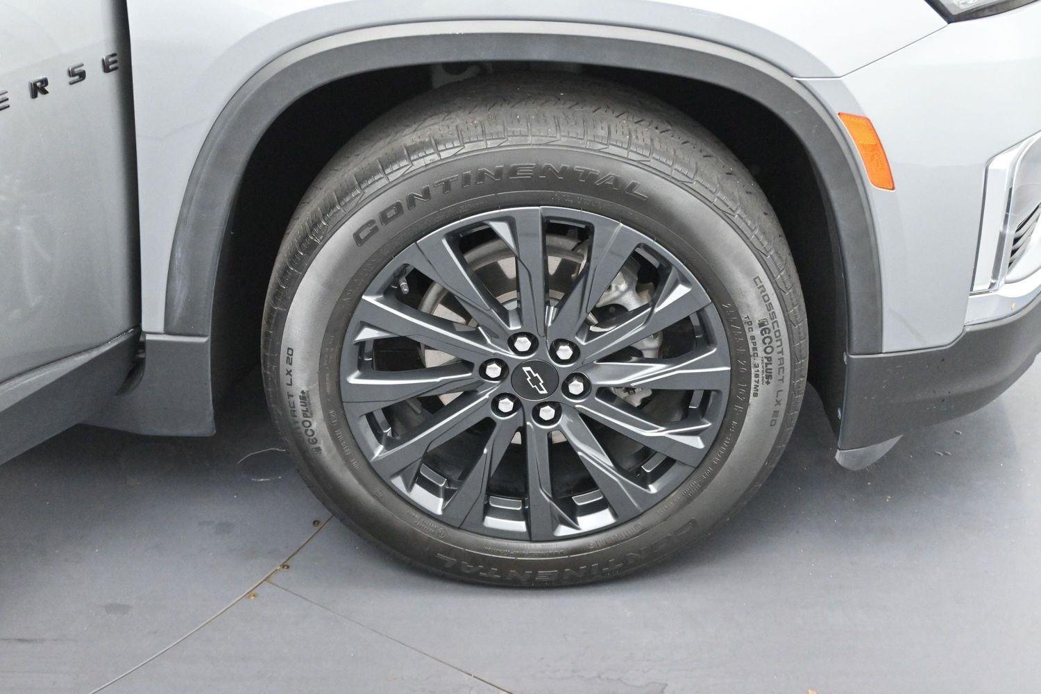 Used 2023 Sterling Gray Metallic Chevrolet RS image 33