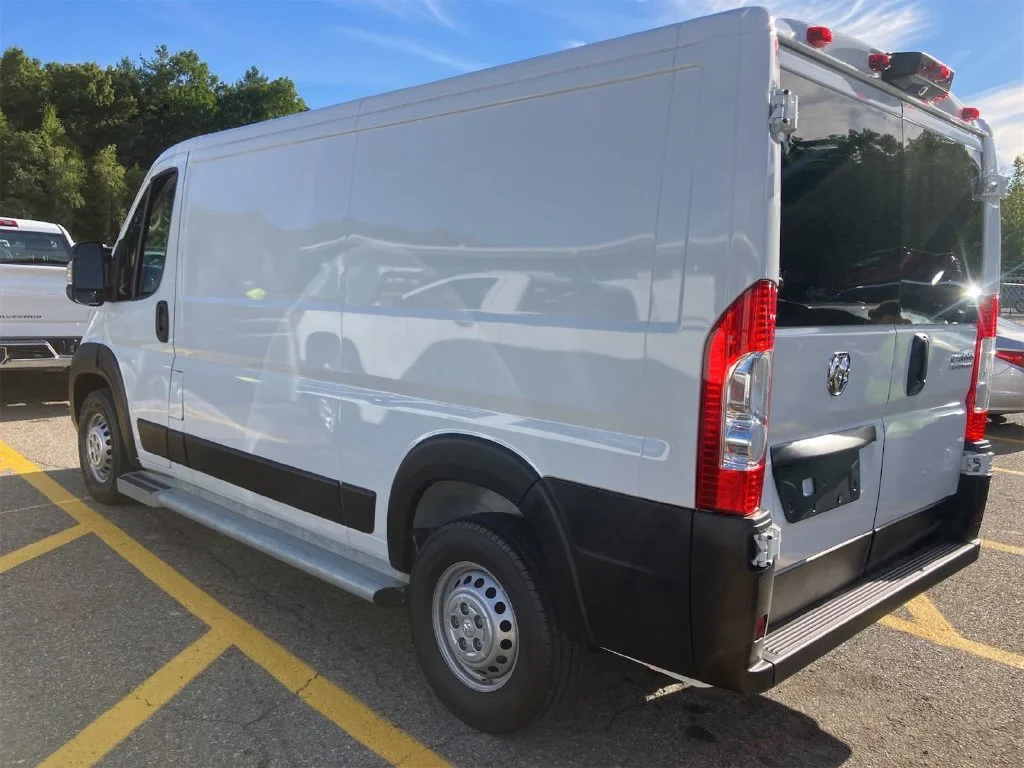 Used 2025 Bright White Clearcoat Ram Base image 6