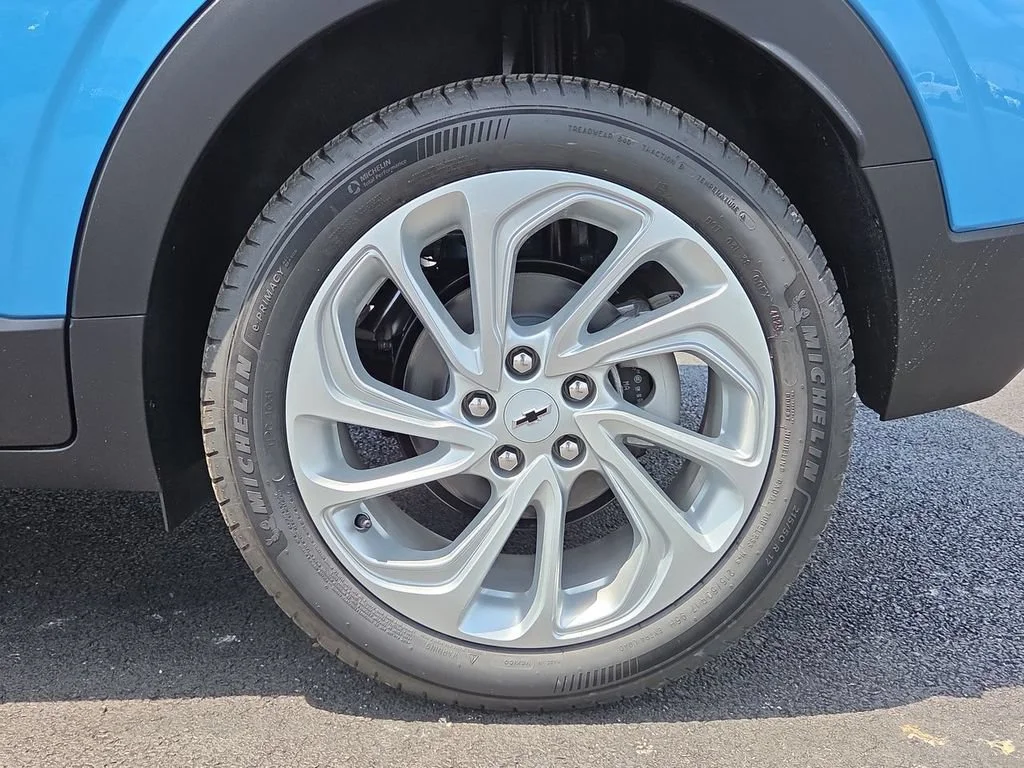 New 2027 Marina Blue Metallic Chevrolet LT image 23