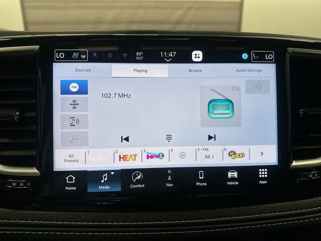 2026 Chrysler Pacifica Limited - Photo 13
