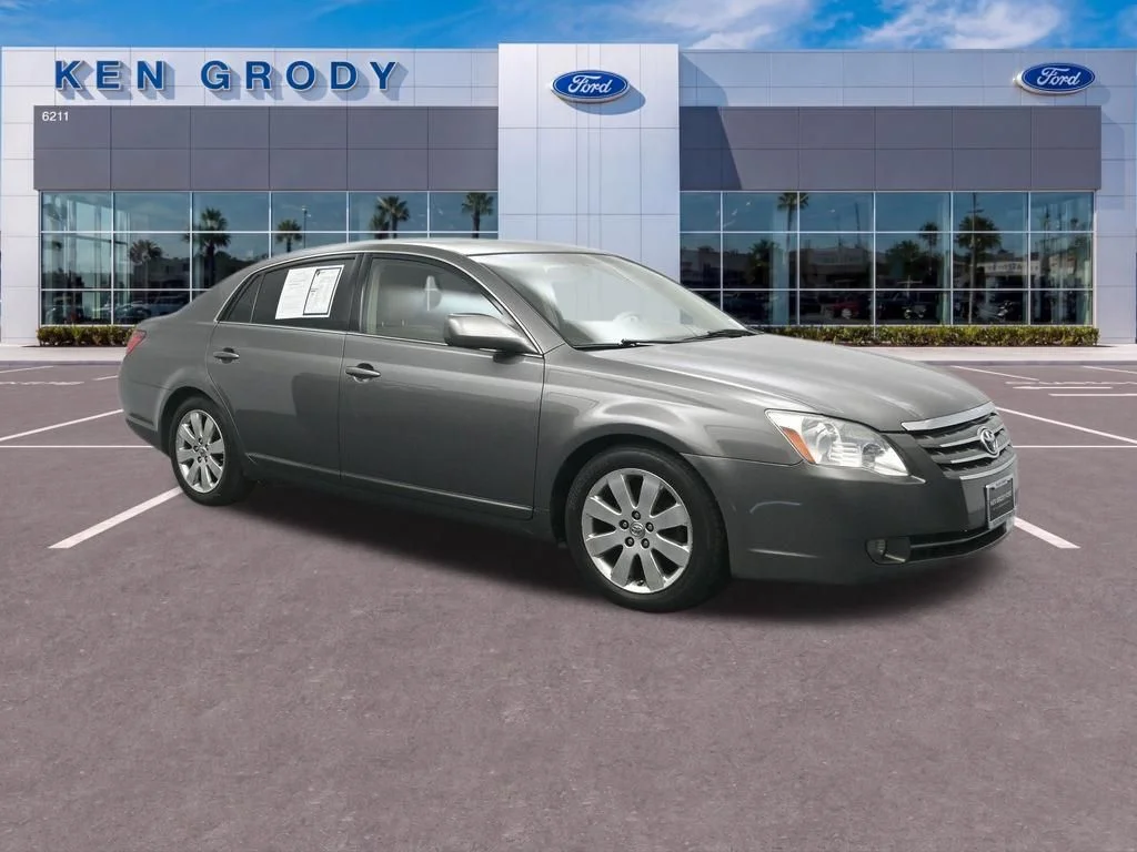 2006 Toyota Avalon XLS's photo