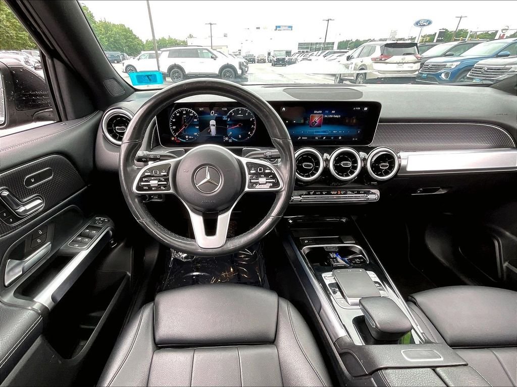 Used 2020 Cosmos Black Metallic Mercedes-Benz GLB 250 image 16