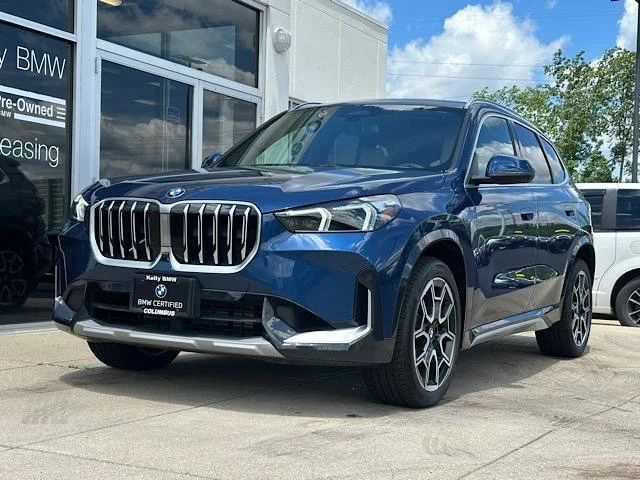 Certified Used 2025 Phytonic Blue Metallic BMW xDrive28i image 3
